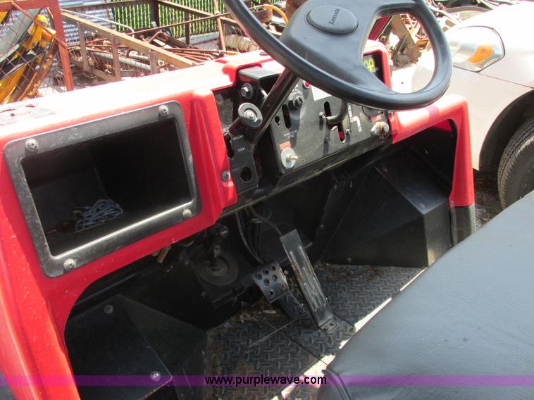 image for item AB9391 1994 Kawasaki KAF6200 utility vehicle