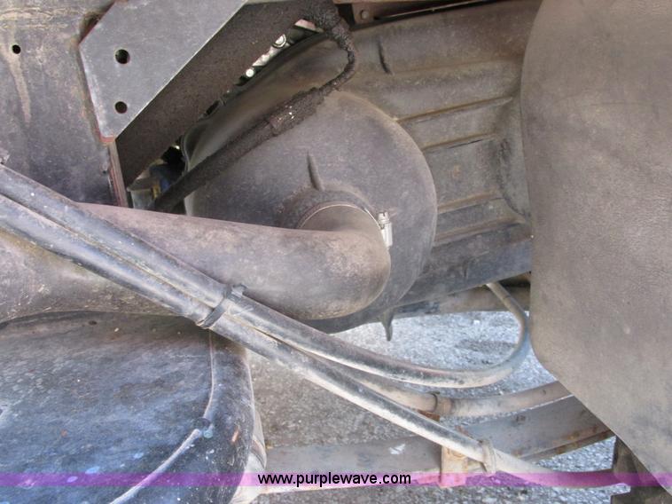 image for item AB9391 1994 Kawasaki KAF6200 utility vehicle