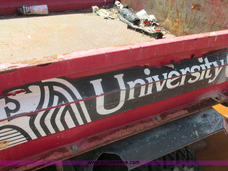 image for item AB9391 1994 Kawasaki KAF6200 utility vehicle