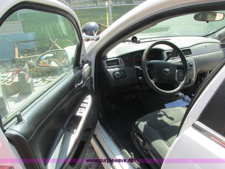 image for item AB9392 2009 Chevrolet Impala Police