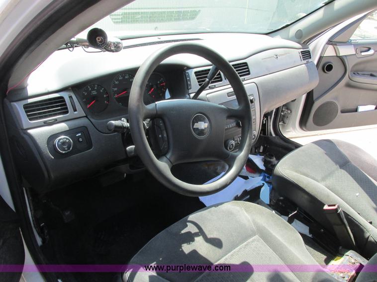 image for item AB9392 2009 Chevrolet Impala Police