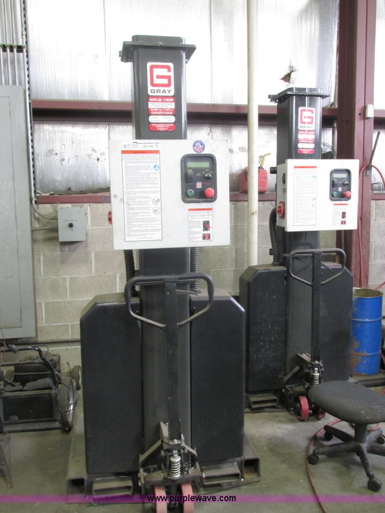 image for item AB9396 (4) Gray WPLS-160F portable lift system