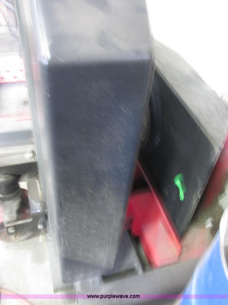 image for item AB9396 (4) Gray WPLS-160F portable lift system