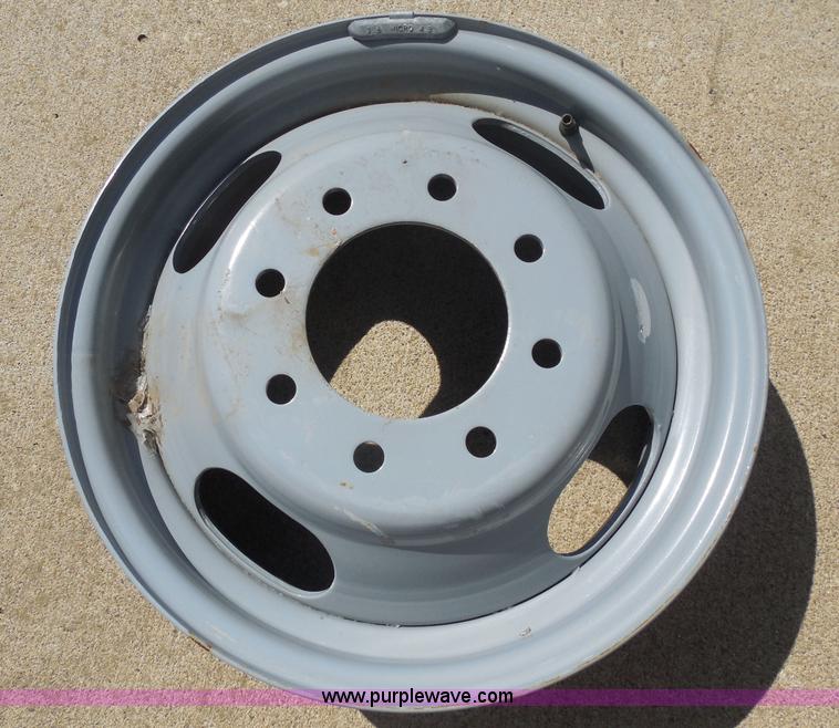 image for item AD9389 Approximately 50 steel wheels