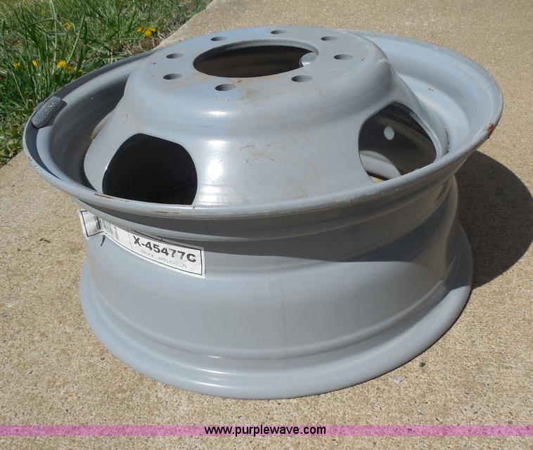 image for item AD9389 Approximately 50 steel wheels
