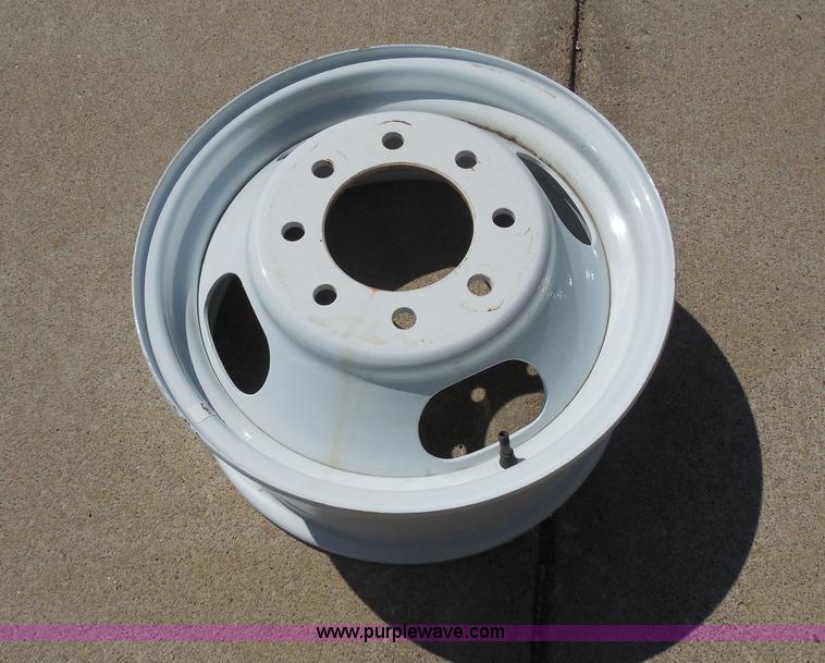 image for item AD9389 Approximately 50 steel wheels
