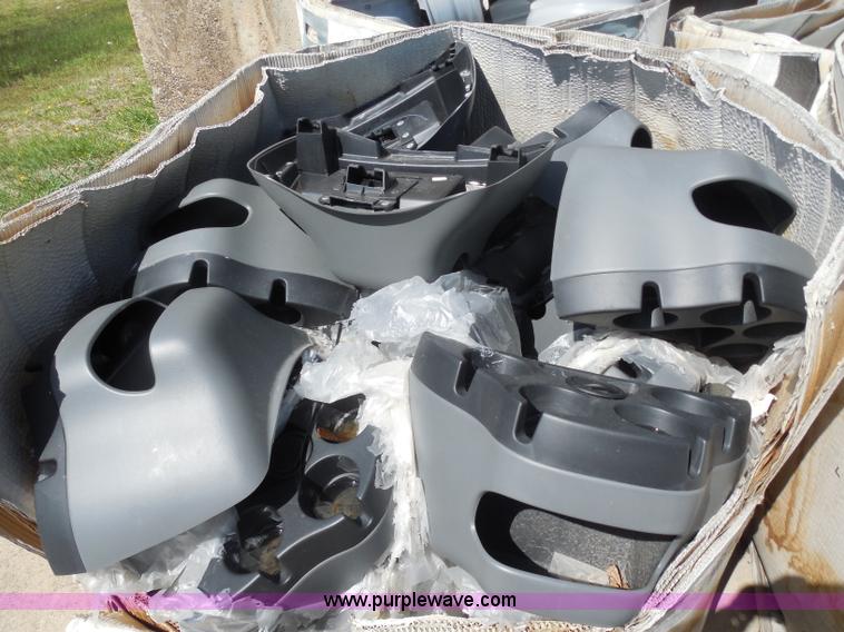 image for item AD9390 Approximately 40 center consoles