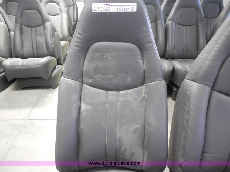 image for item AD9394 (4) foam pull out bucket seats