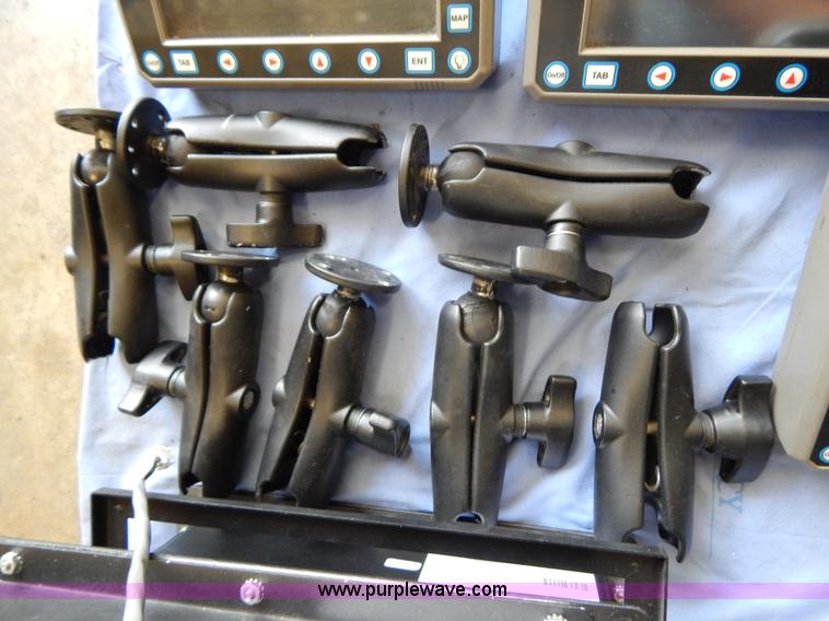 image for item AE9939 (7) mobile data terminals