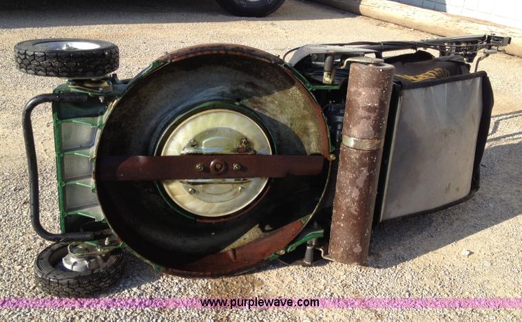 image for item AE9966 Easton Striper ST21-K push mower