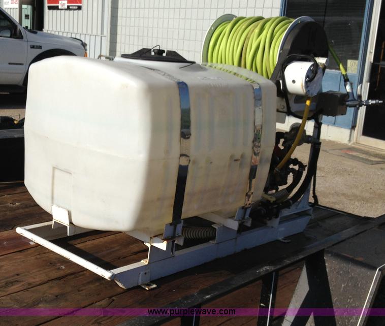 image for item AE9967 Skid sprayer