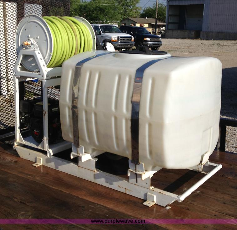 image for item AE9967 Skid sprayer