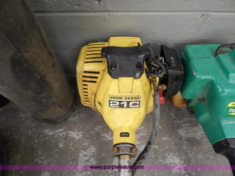 image for item AE9975 (4) string trimmers