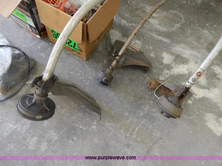 image for item AE9975 (4) string trimmers