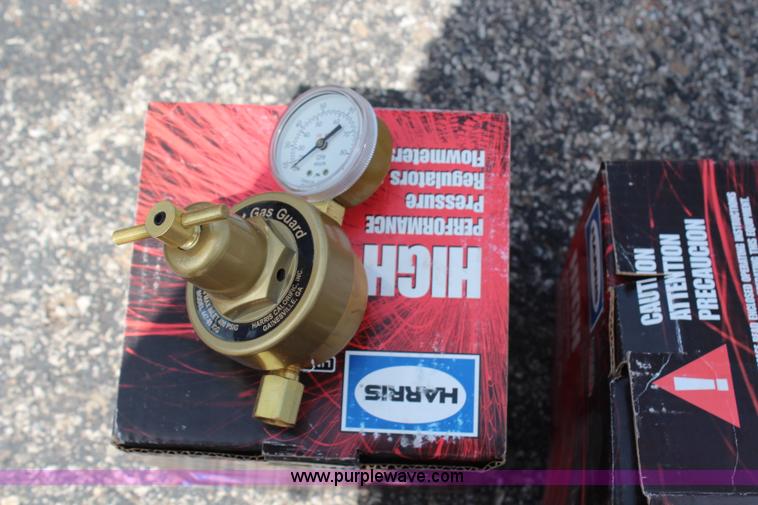 image for item AJ9826 (2) acetylene bottles