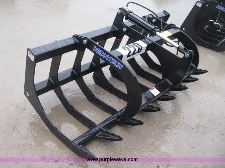 image for item C1095 Versatech single cylinder grapple attachment