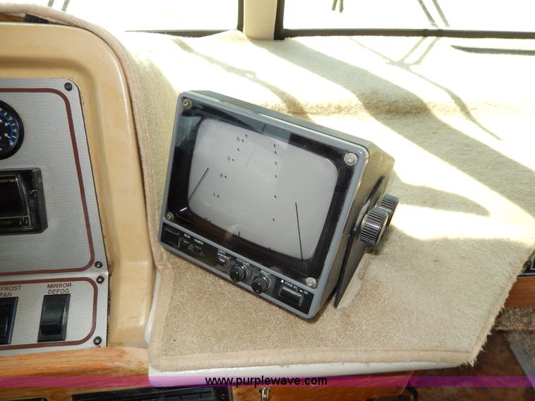 image for item D8066 1993 Rockwood Embassy Series A6322 recreational vehicle