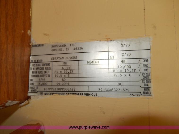 image for item D8066 1993 Rockwood Embassy Series A6322 recreational vehicle