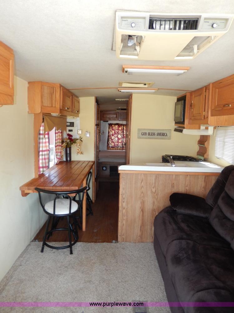 image for item D8066 1993 Rockwood Embassy Series A6322 recreational vehicle