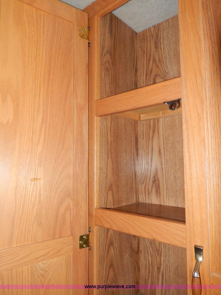 image for item D8066 1993 Rockwood Embassy Series A6322 recreational vehicle