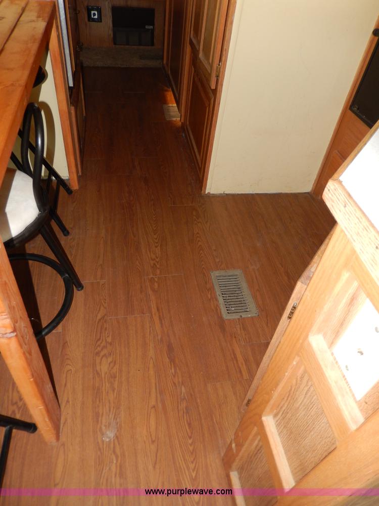 image for item D8066 1993 Rockwood Embassy Series A6322 recreational vehicle