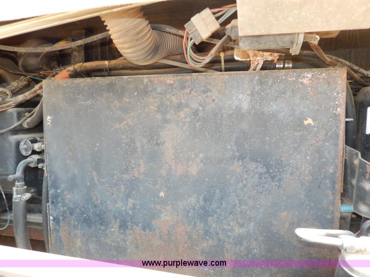 image for item D8066 1993 Rockwood Embassy Series A6322 recreational vehicle