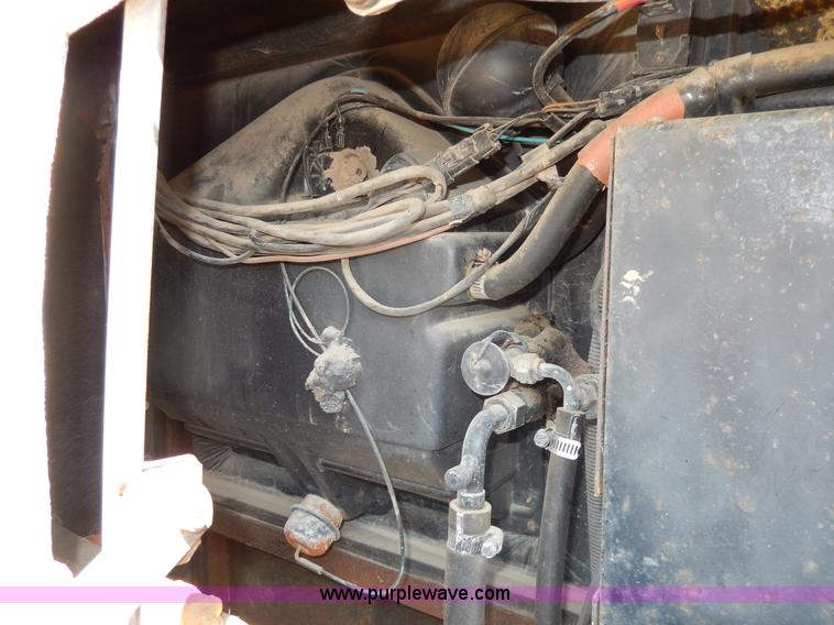 image for item D8066 1993 Rockwood Embassy Series A6322 recreational vehicle