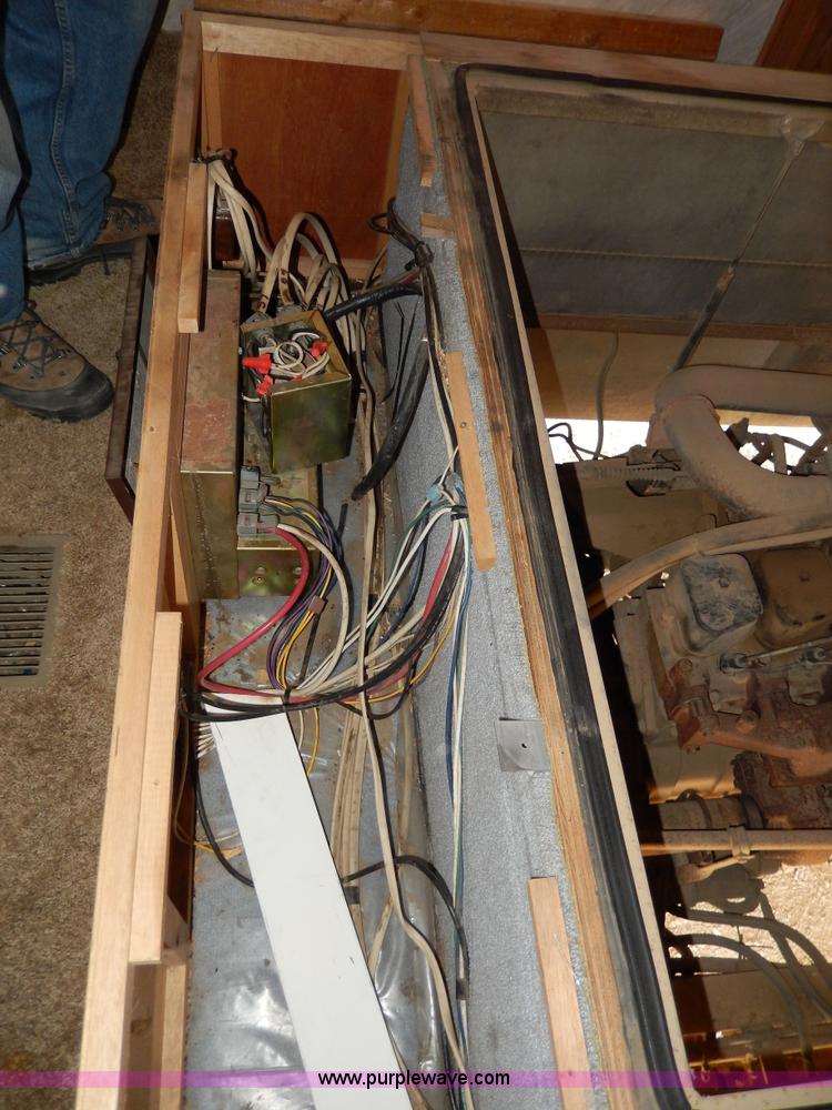 image for item D8066 1993 Rockwood Embassy Series A6322 recreational vehicle