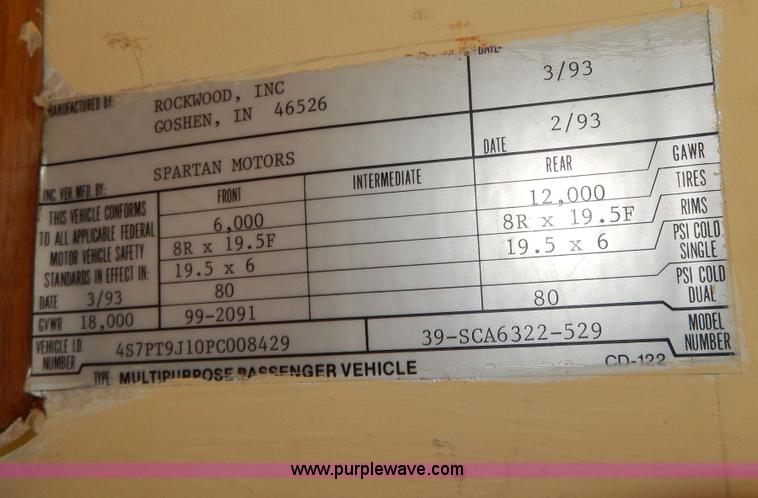 image for item D8066 1993 Rockwood Embassy Series A6322 recreational vehicle