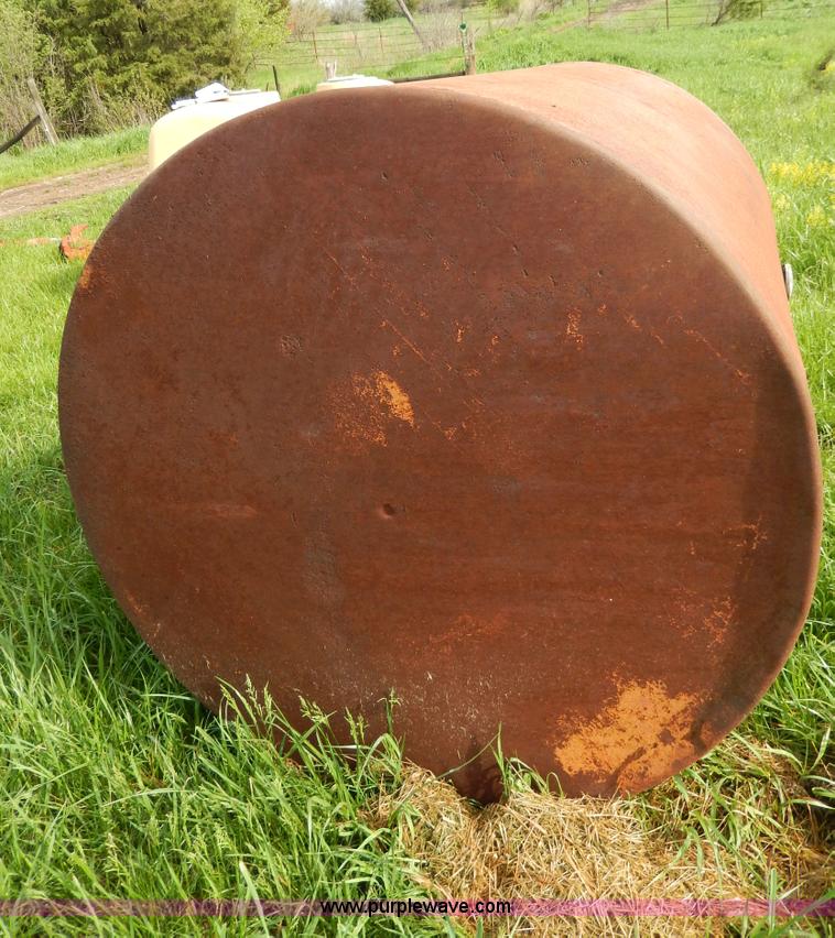 image for item D8155 500 gallon diesel fuel tank