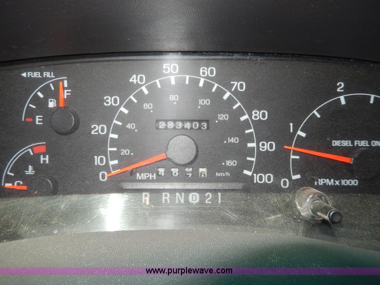 image for item D8173 1999 Ford F250 XLT Super Duty pickup truck