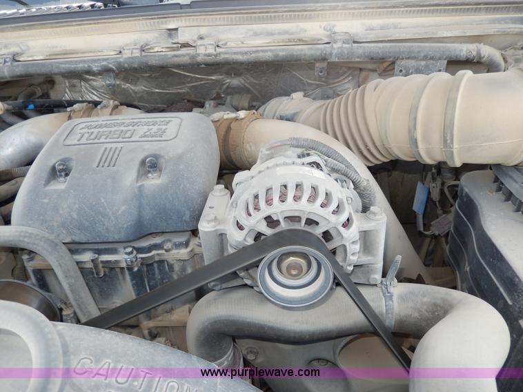 image for item D8173 1999 Ford F250 XLT Super Duty pickup truck