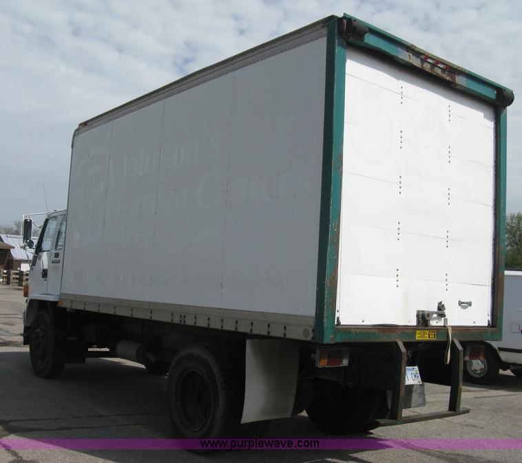 image for item E3446 1986 GMC W7 forward box truck