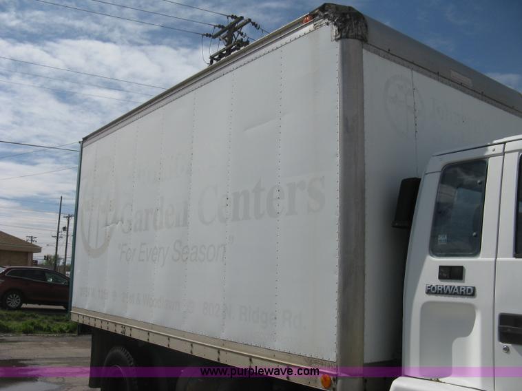 image for item E3446 1986 GMC W7 forward box truck