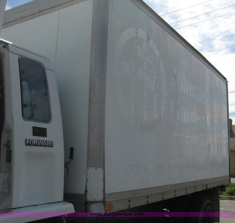 image for item E3446 1986 GMC W7 forward box truck