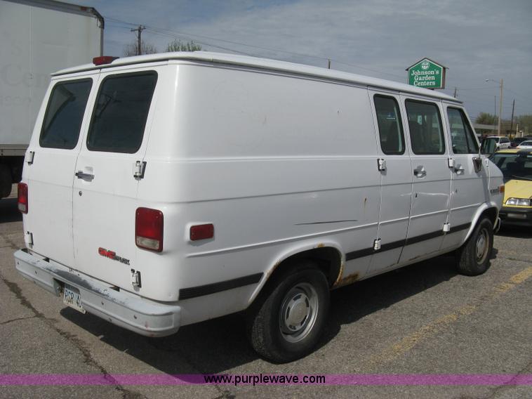 image for item E3447 1995 GMC Vandura G2500 van