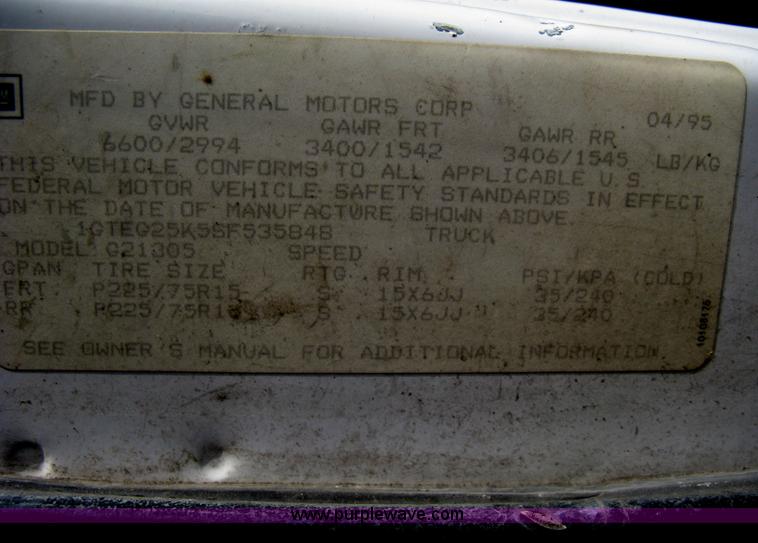 image for item E3447 1995 GMC Vandura G2500 van