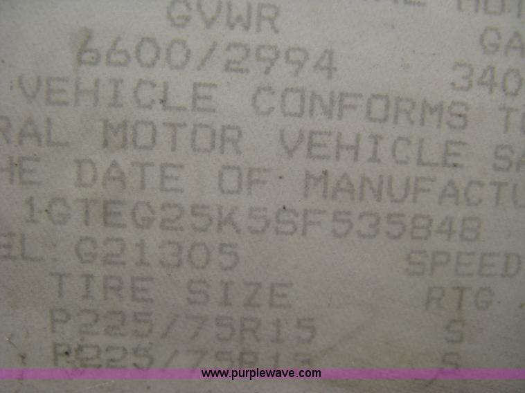 image for item E3447 1995 GMC Vandura G2500 van