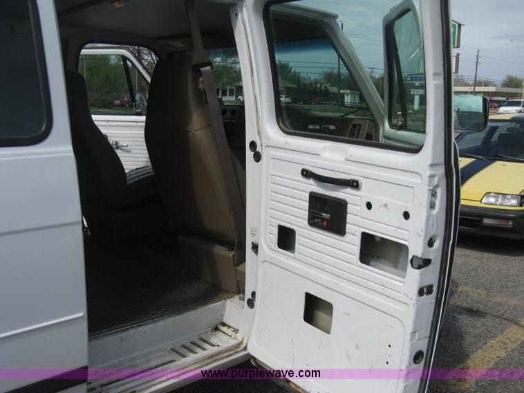 image for item E3447 1995 GMC Vandura G2500 van