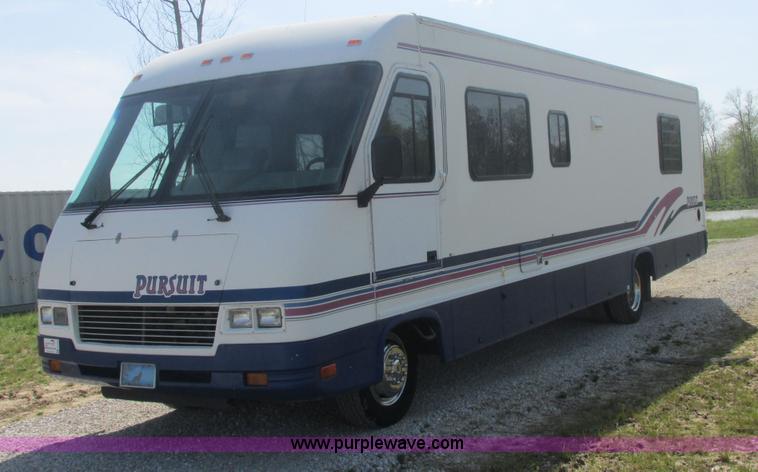 image for item E7202 1996 Georgia Boy Pursuit recreational vehicle
