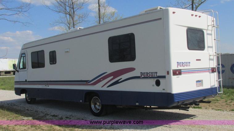 image for item E7202 1996 Georgia Boy Pursuit recreational vehicle