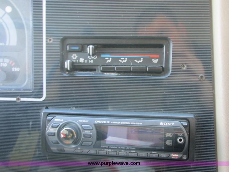 image for item E7202 1996 Georgia Boy Pursuit recreational vehicle