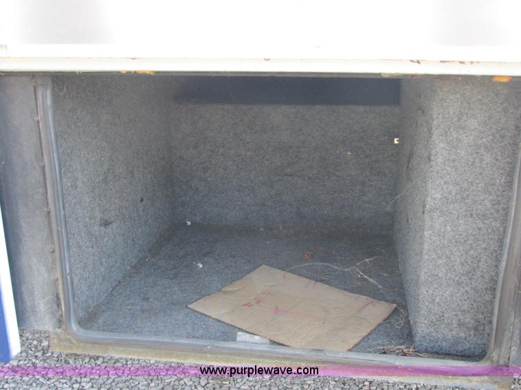 image for item E7202 1996 Georgia Boy Pursuit recreational vehicle