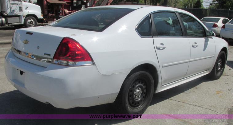 image for item E7239 2010 Chevrolet Impala Police