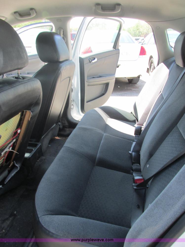 image for item E7239 2010 Chevrolet Impala Police