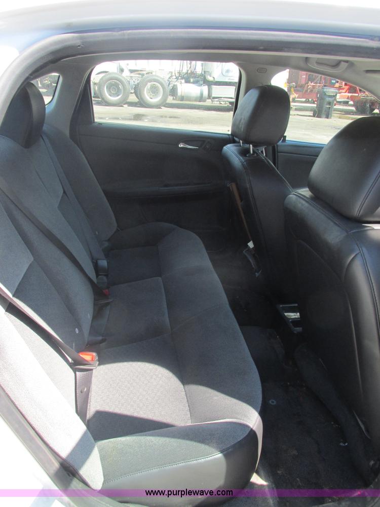 image for item E7239 2010 Chevrolet Impala Police