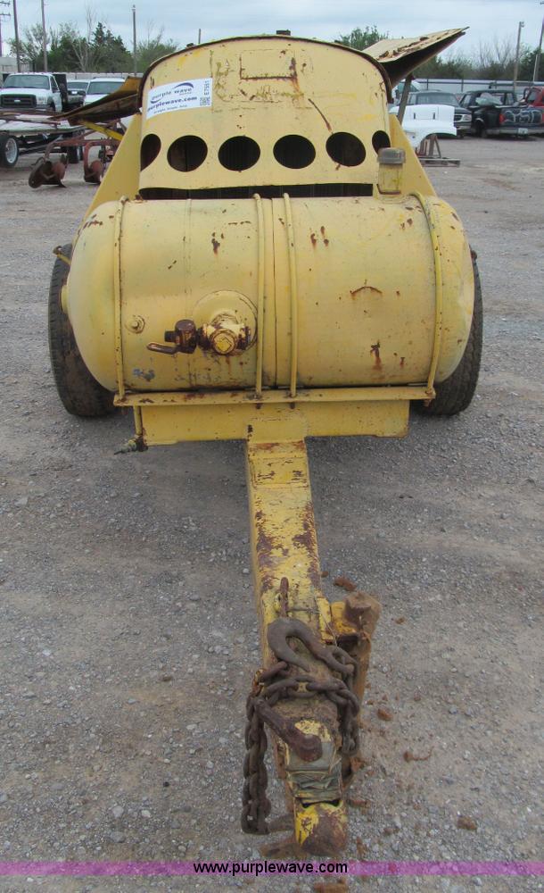 image for item E7551 Ingersoll Rand air compressor