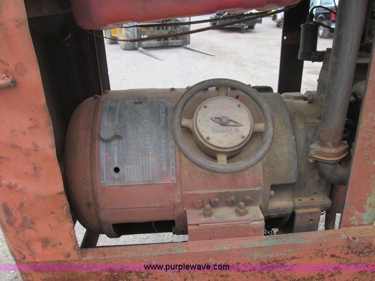 image for item E7553 Wilson welder generator