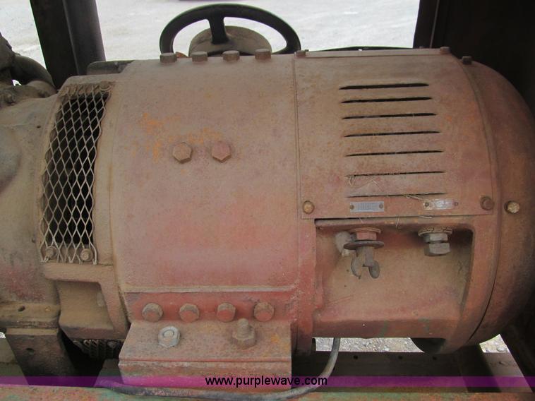 image for item E7553 Wilson welder generator