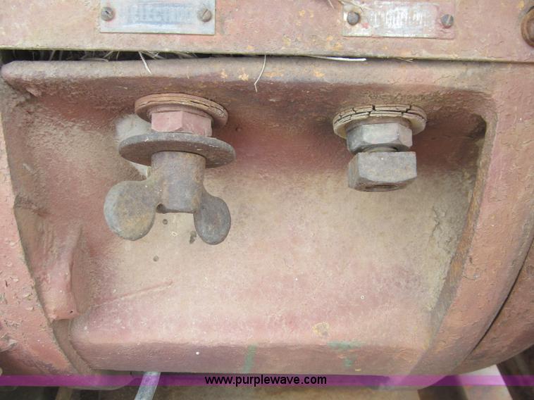 image for item E7553 Wilson welder generator